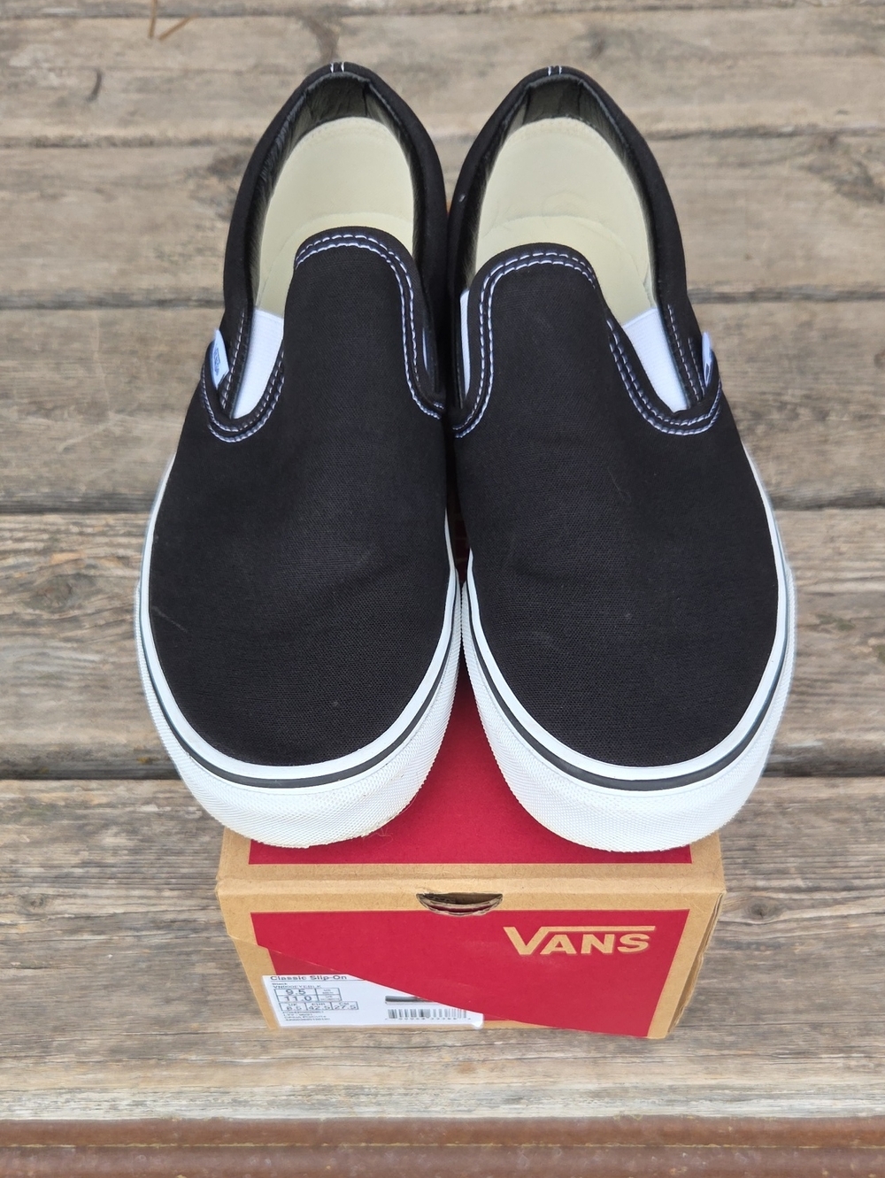 Vans Classic Slip-on Sneaker Skate Shoes Size M9.5/W11 in Black